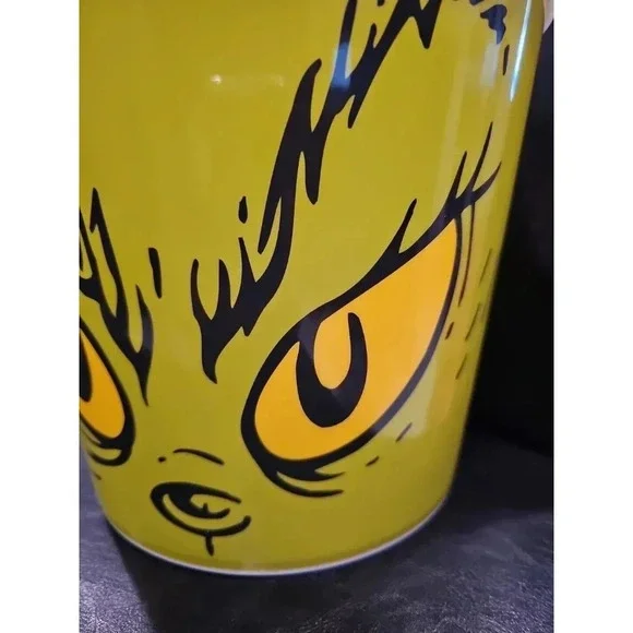 CHRISTMAS GRINCH FACE POPCORN BUCKET 9.5 INCHES WIDE/8 INCHES TALL - BRAND NEW - Picture 5 of 8